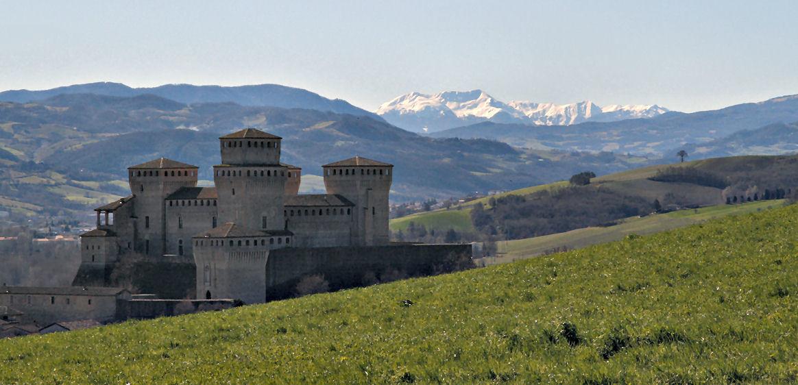 Albergo Bar Gardoni Torrechiara Esterno foto